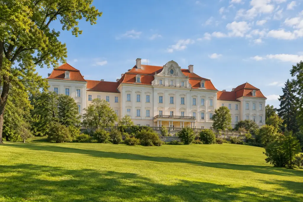 KI-generierte fotorealistische Ansicht: Schloss Wilhelminenberg in Ottakring